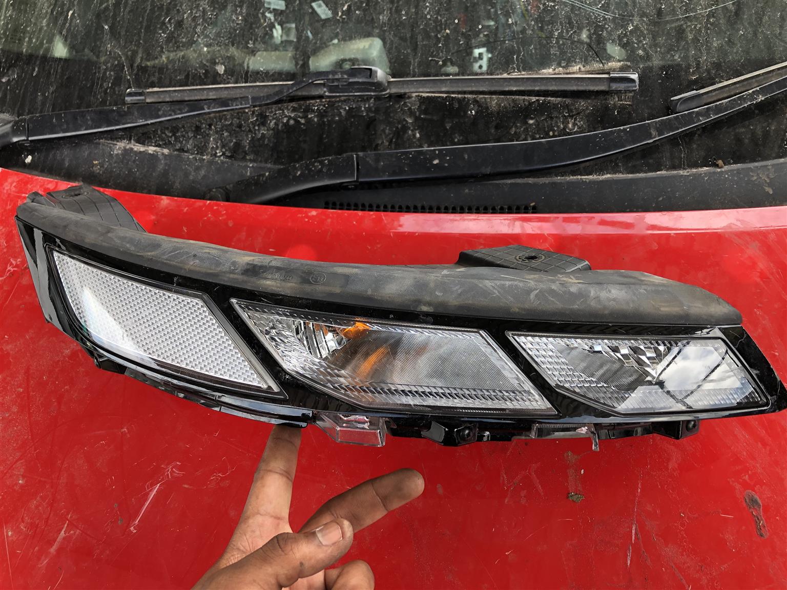 2022 Hyundai Venue Upper Indicator Headlamp. - Private Seller 2022 Hyundai Venue Upper Indicator Headlamp. - Private Seller