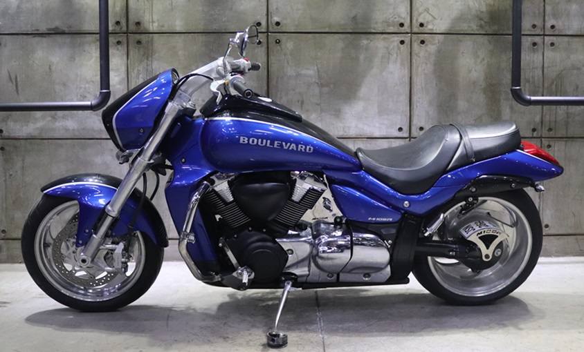 2016 Suzuki VZR1800 Boulevard - 17 000KM - Private Seller 2016 Suzuki VZR1800 Boulevard - 17 000KM - Private Seller