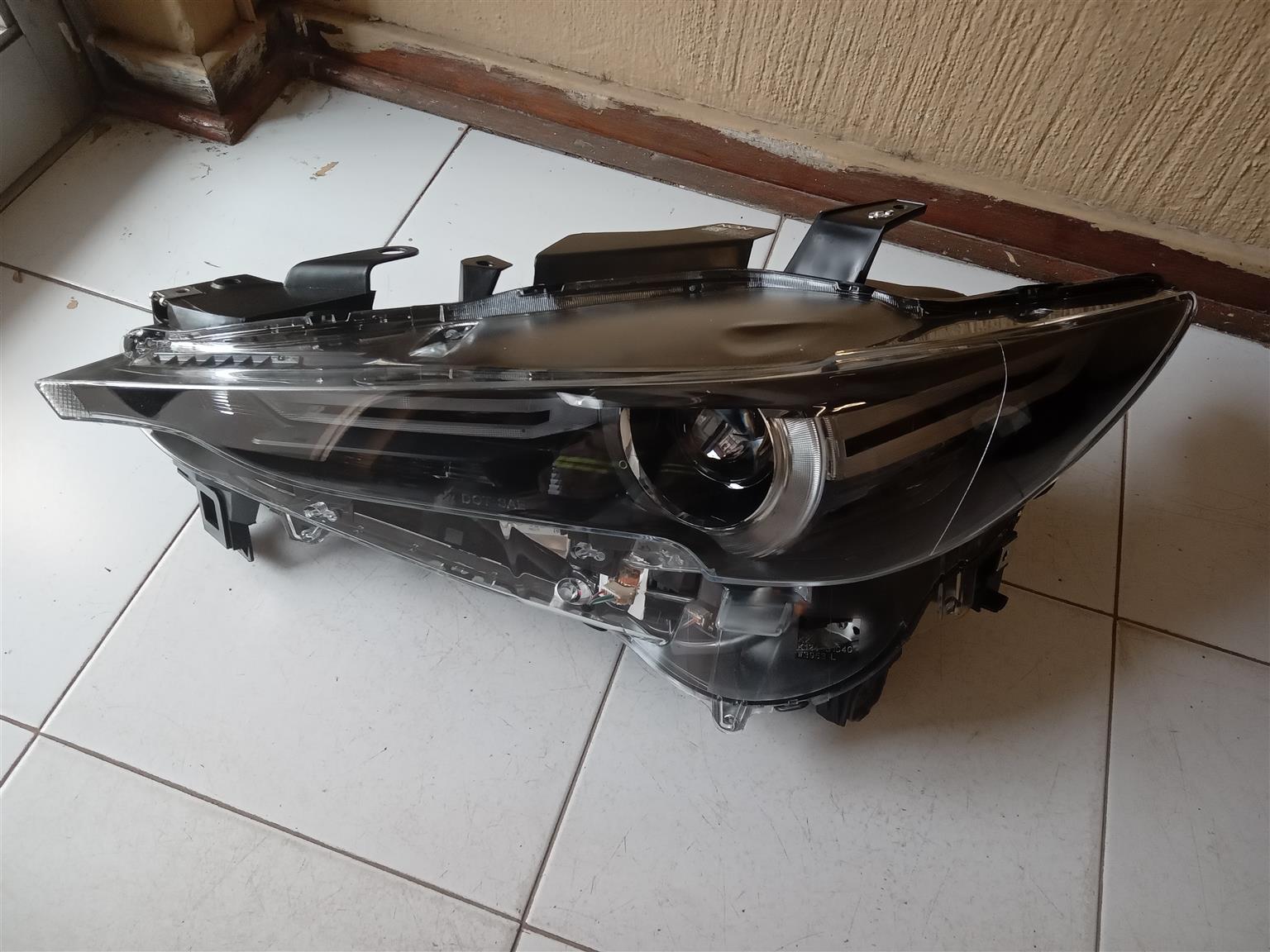 Mazda Cx5 headlight - Private Seller Mazda Cx5 headlight - Private Seller