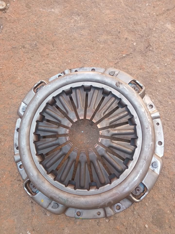 isuzu D-max clutch plate - Private Seller isuzu D-max clutch plate - Private Seller
