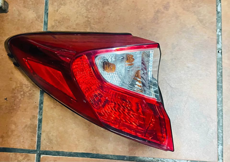Toyota C-HR taillight 2018/20 - Private Seller Toyota C-HR taillight 2018/20 - Private Seller