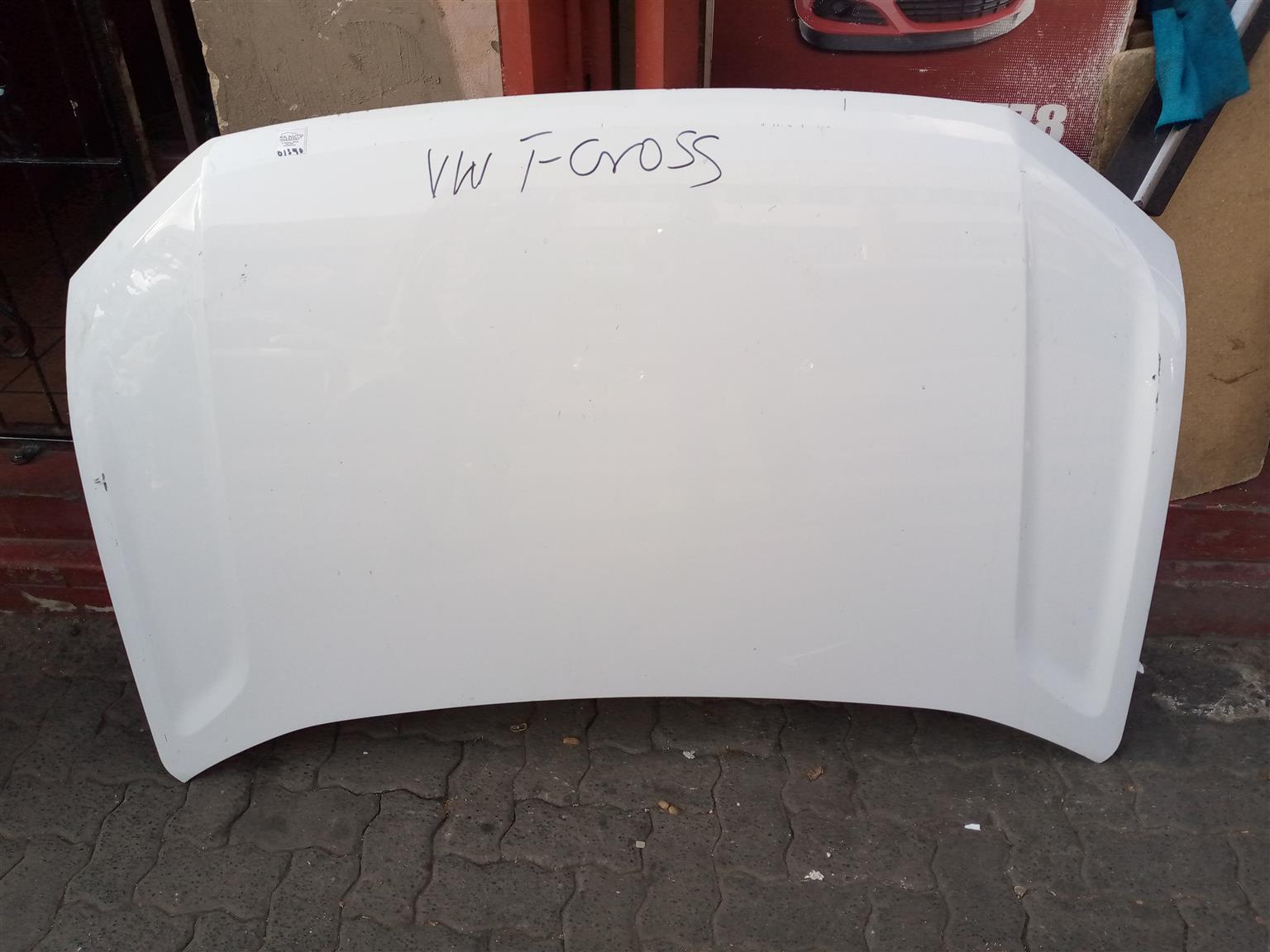 Clean VW T Cross Bonnet for Sale WhatsApp Kato Auto Spare - Private Seller