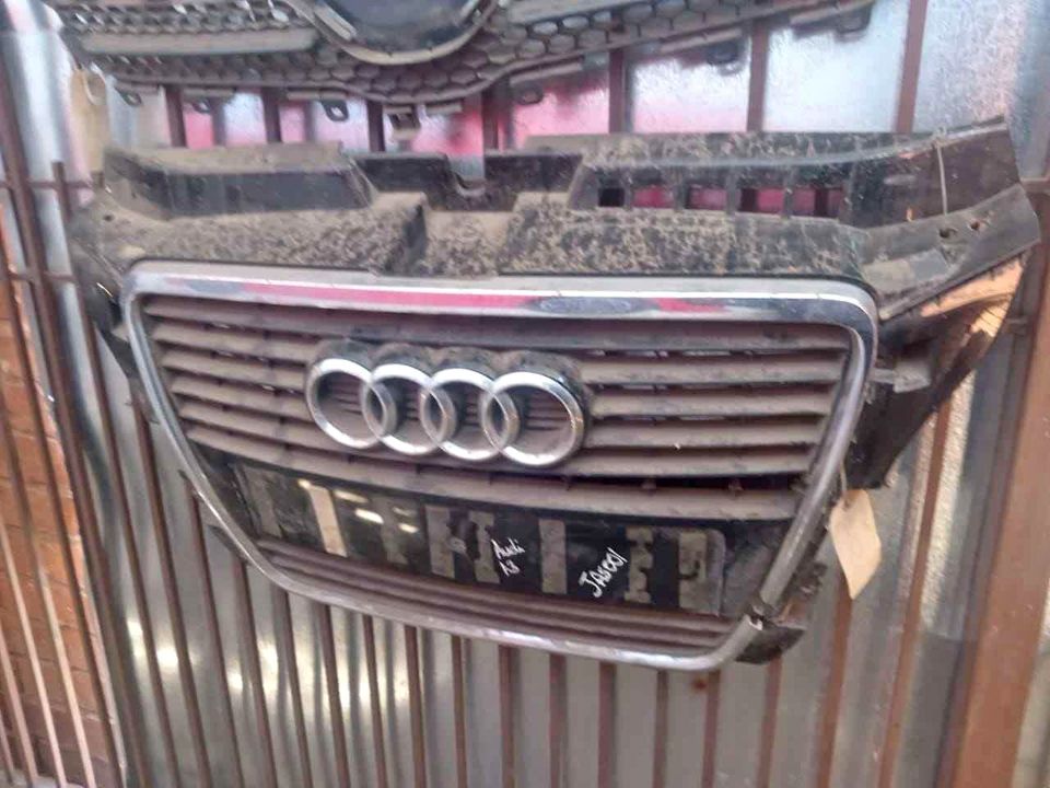 Audi A3 grille - Private Seller Audi A3 grille - Private Seller