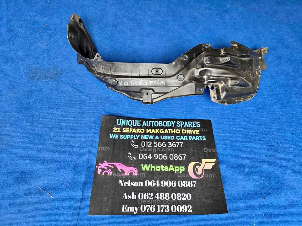 Suzuki Jimny Right Front Fender Liner