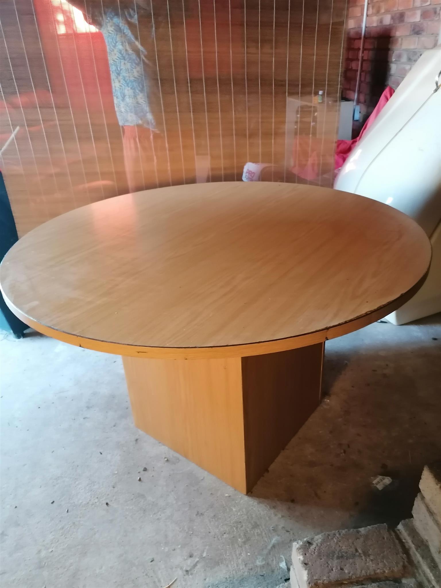 wooden round tables for sale