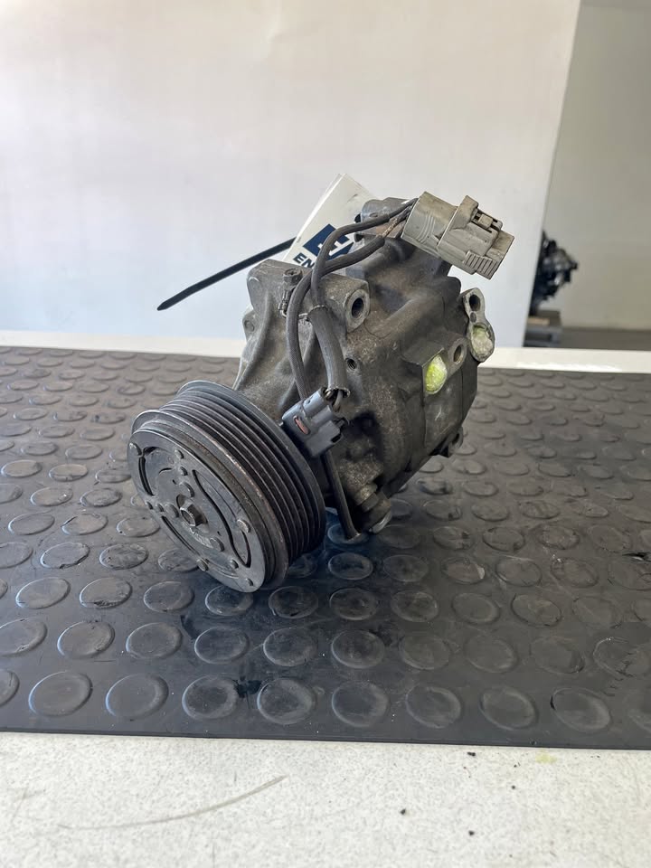 user_ac12aa15様 Used Toyota Runx/Corolla 1.6 VVTi Aircon Pump for sale (3ZZ-FE