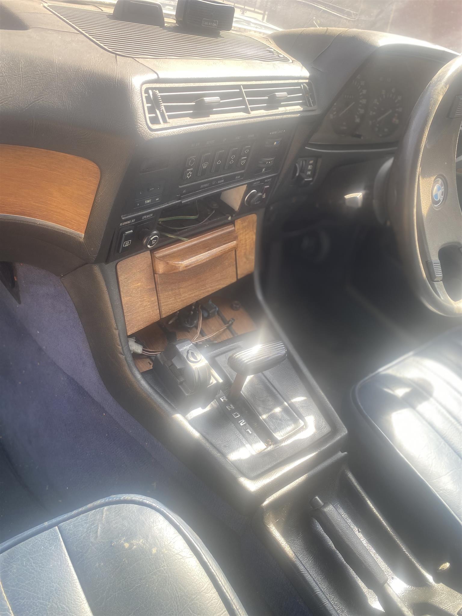 BMW 733i