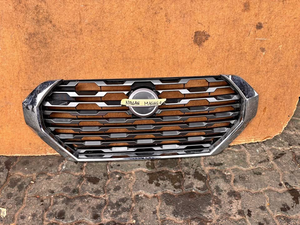 Nissan Magnite Grill - Private Seller Nissan Magnite Grill - Private Seller