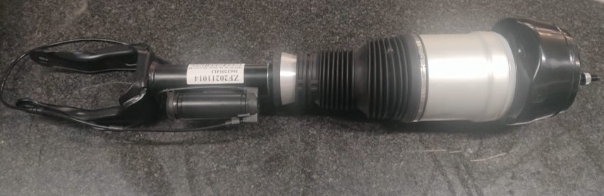 Mercedes Benz W166 air shock absorber for sale - Private Seller Mercedes Benz W166 air shock absorber for sale - Private Seller
