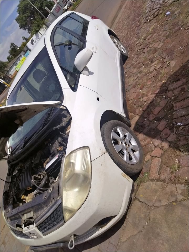 Nissan Tiida 2006 MR18 Hatchback - Stripping For Spares - Private Seller