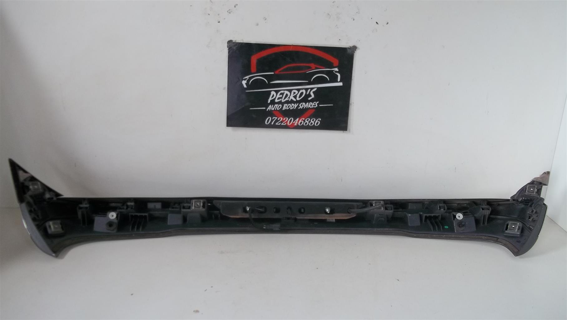 Peugeot 2008 Bootlid spoiler - Private Seller Peugeot 2008 Bootlid spoiler - Private Seller