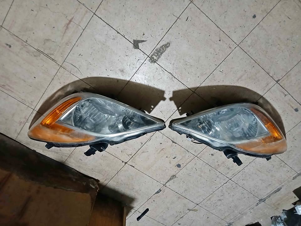 Mazda bt50 headlight - Private Seller Mazda bt50 headlight - Private Seller
