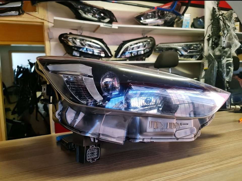 2019 MAZDA CX-3 FULL LED HEADLIGHT FORE SALE CLEAN - Private Seller
