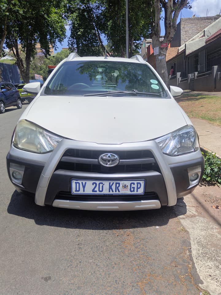 2015 Toyota etios cross 1.5