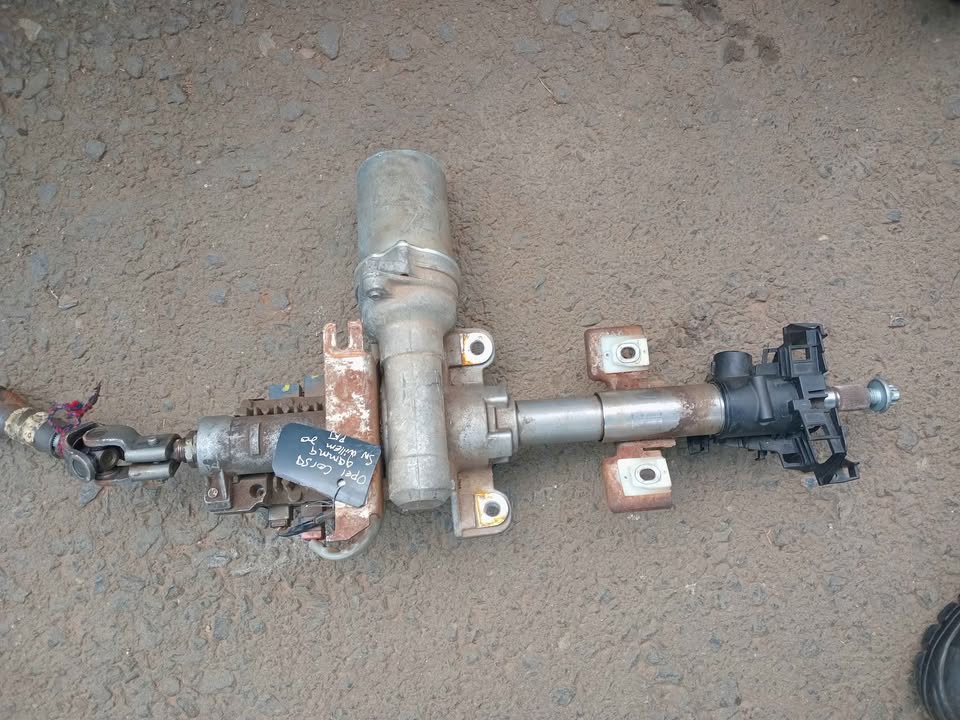 Opel corsa gamma steering column electric for sale WhatsApp or cell - Private Seller