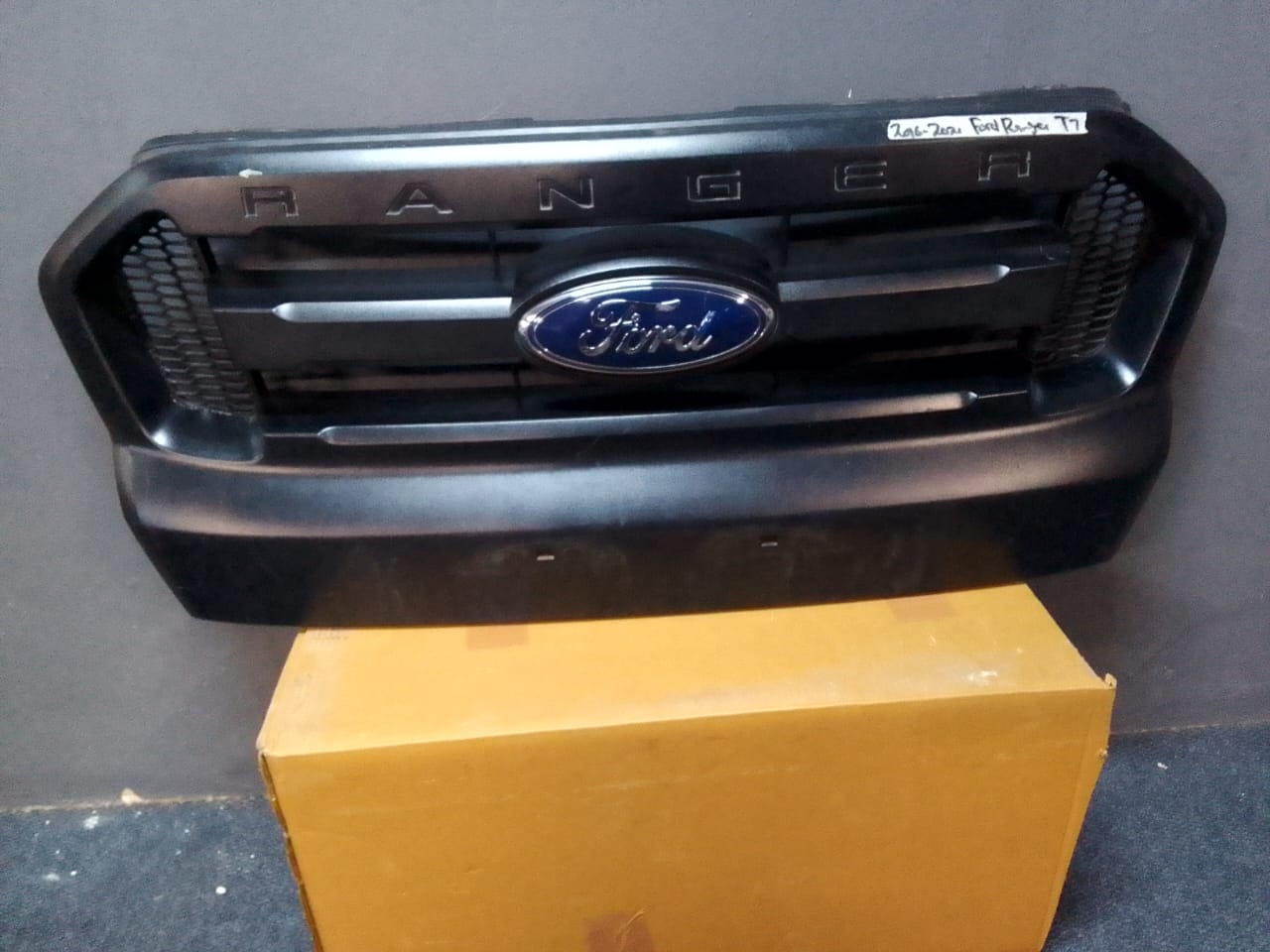 2016-2021 FORD RANGER T7 GRILL FOR SALE - Private Seller 2016-2021 FORD RANGER T7 GRILL FOR SALE - Private Seller