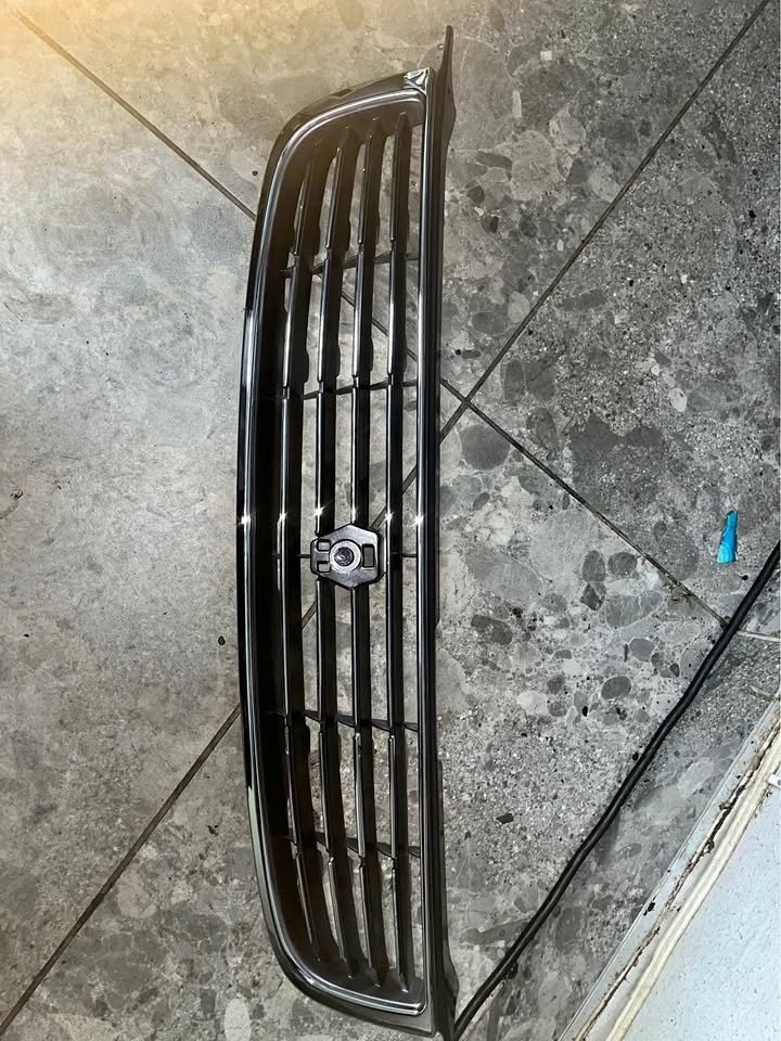 Toyota rxi grill - Private Seller Toyota rxi grill - Private Seller