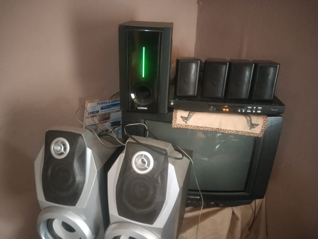 Home theatre system & TV