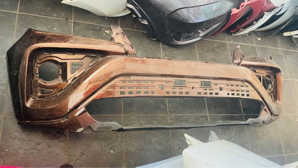 Toyota Urban Cruiser bumpers - Private Seller Toyota Urban Cruiser bumpers - Private Seller