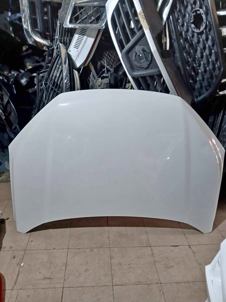 Toyota urban cruiser bonnet - Private Seller Toyota urban cruiser bonnet - Private Seller