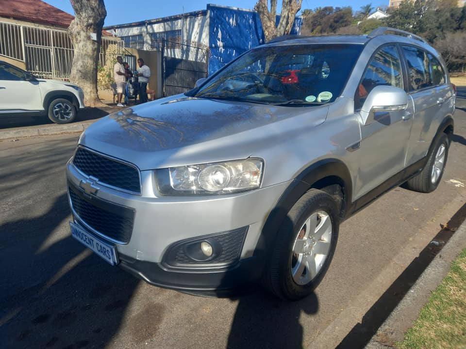 2014 CHEVROLET CAPTIVA 2.4 ENGINE PETROL, AUTOMATIC, MILEAGE  SILVER COLOR