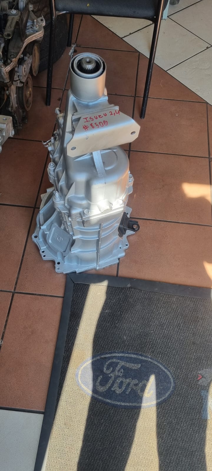Isuzu 2.4 gearbox - Private Seller Isuzu 2.4 gearbox - Private Seller