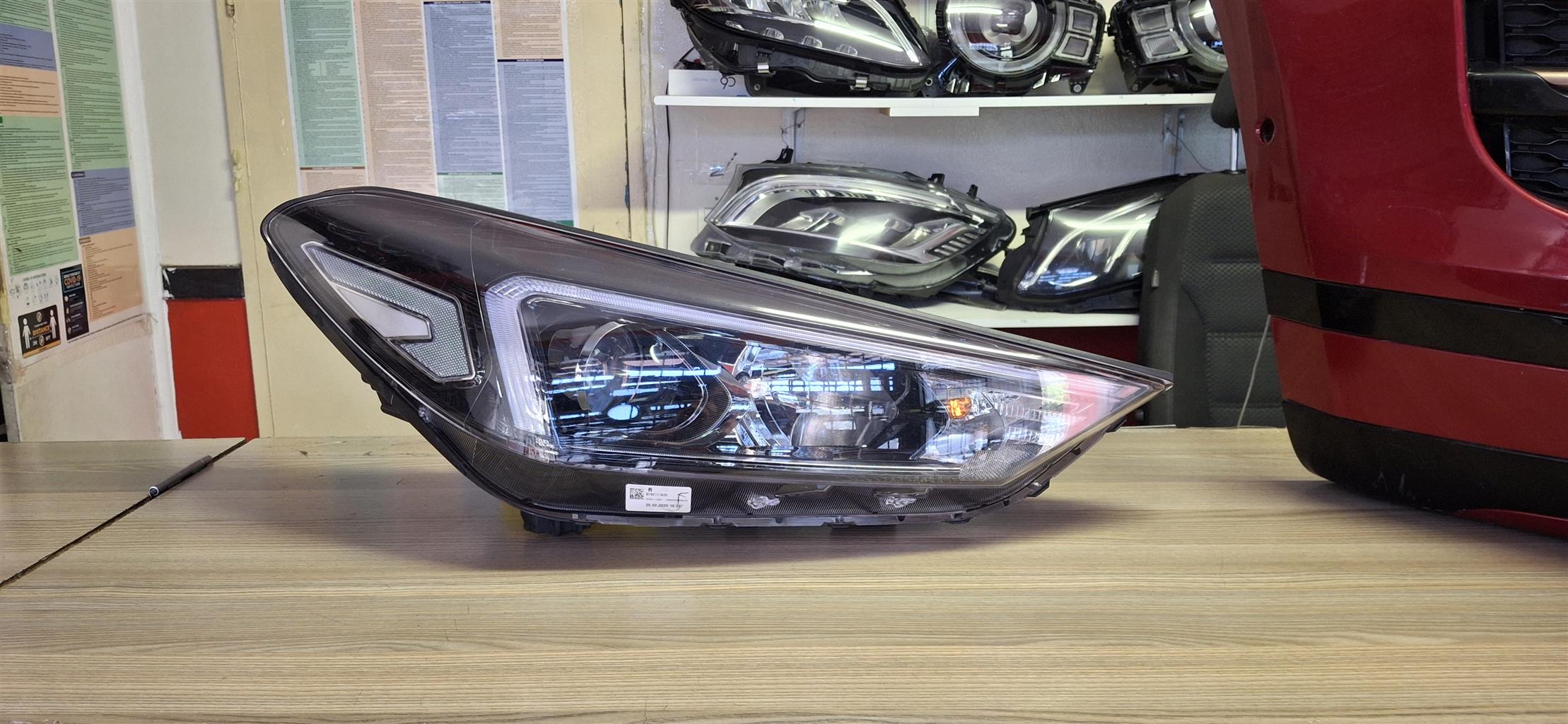 2020 HYUNDAI TUCSON LED HEADLIGHT RIGHTSIDE AVAILABLLE FOR SALE - Private Seller 2020 HYUNDAI TUCSON LED HEADLIGHT RIGHTSIDE AVAILABLLE FOR SALE - Private Seller