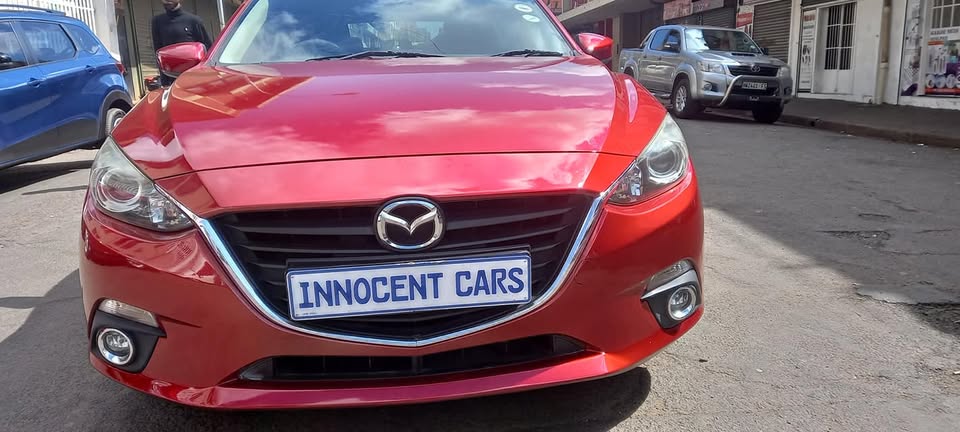 2016 MAZDA 3 1.6 DYNAMIC PETROL, AUTOMATIC TRANSMISSION, RED COLOUR, MILEAGE 80000KM