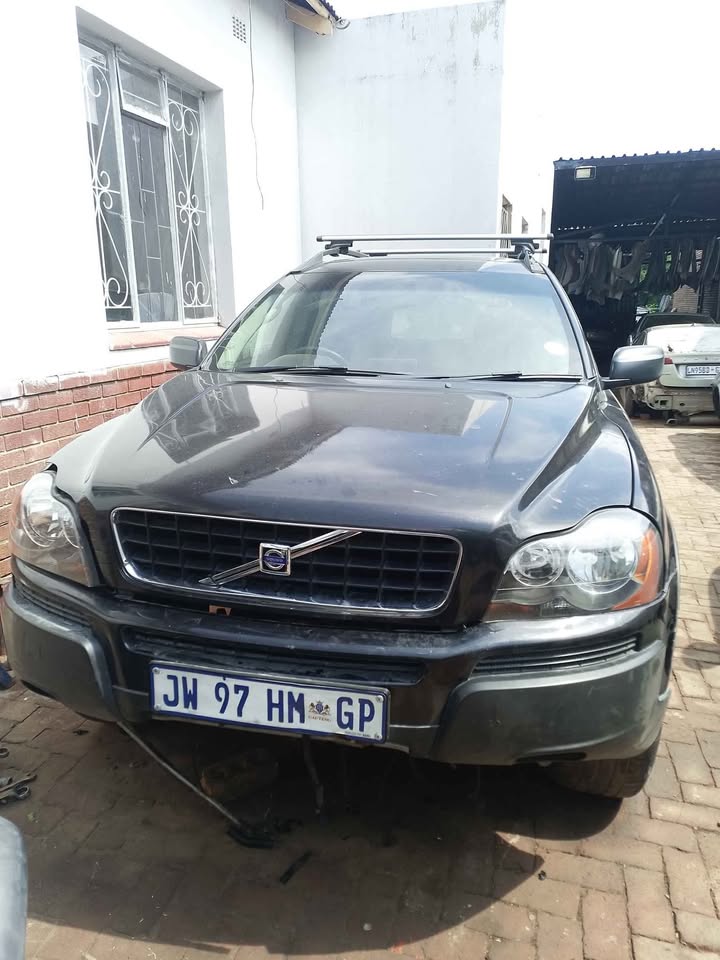 LOCK SET STILL AVAILABLE FOR VOLVO XC90 2007 DELIVERY AVAILABLE COUNTRY WIDE - Private Seller LOCK SET STILL AVAILABLE FOR VOLVO XC90 2007 DELIVERY AVAILABLE COUNTRY WIDE - Private Seller