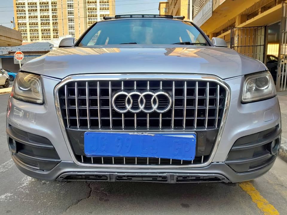 2017 Audi Q5 2.0L TDI Auto 2017 Audi Q5 2.0L TDI Auto