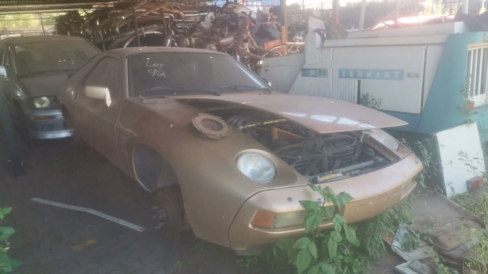 Porsche 928s stripping for spares - Private Seller