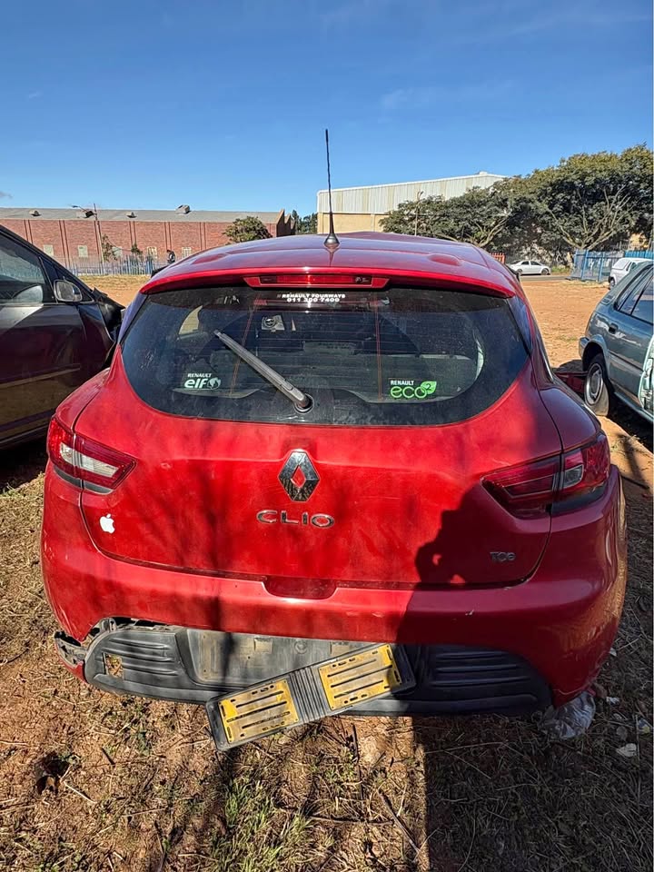 Renault Clio 2018 h4ba stripping for spares - Private Seller Renault Clio 2018 h4ba stripping for spares - Private Seller