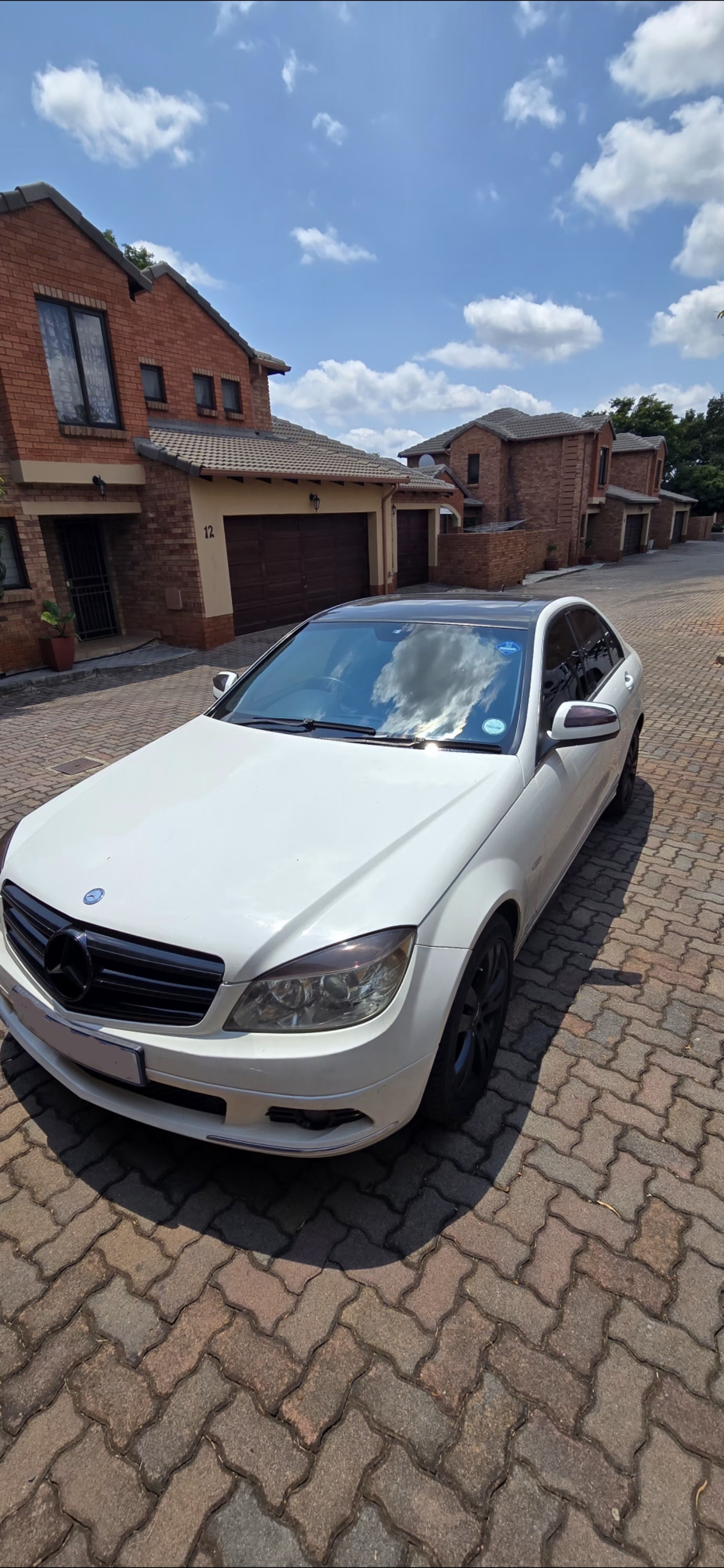 Used 2012 Mercedes-Benz C-Class C300 Avantgarde - Private Seller Used 2012 Mercedes-Benz C-Class C300 Avantgarde - Private Seller