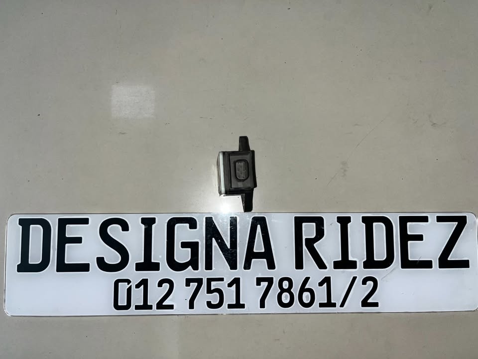 BMW E83 X3 ESP YAW RATE SENSOR (STABILITY CONTROL SYSTEM) (ROTATION SPEED SENSOR) ESP/DSC AVAILABLE - Private Seller BMW E83 X3 ESP YAW RATE SENSOR (STABILITY CONTROL SYSTEM) (ROTATION SPEED SENSOR) ESP/DSC AVAILABLE - Private Seller