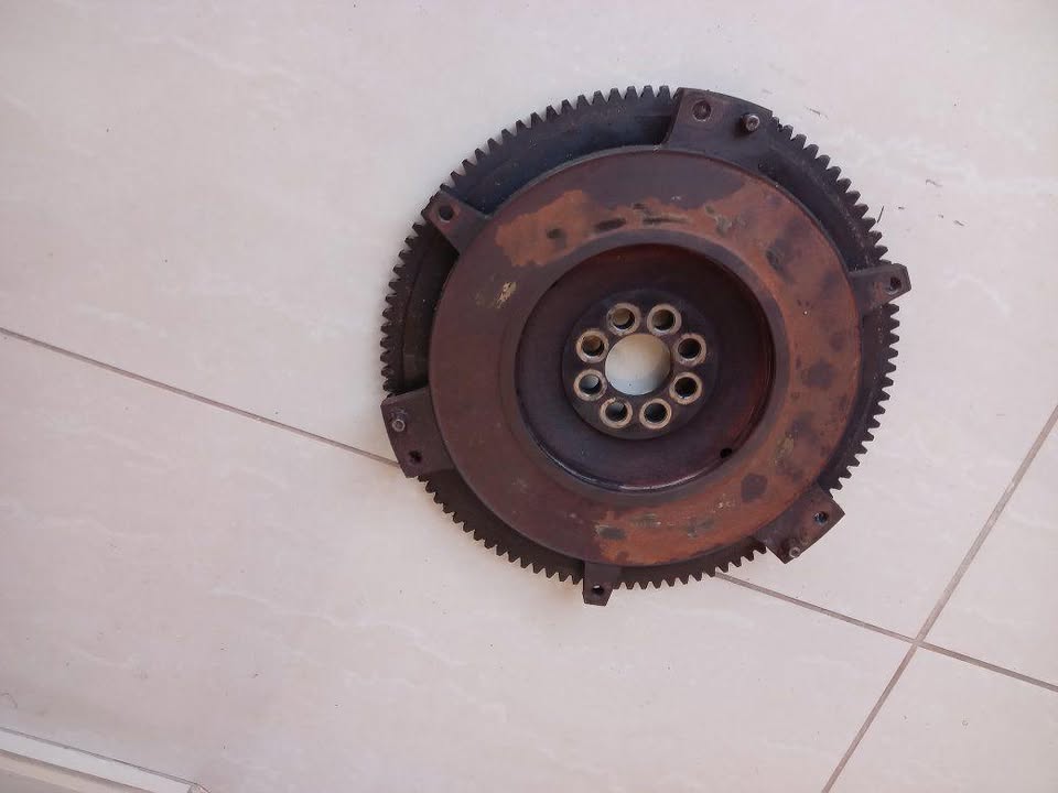 Toyota Corolla 20valve Black Top Flywheel - Private Seller Toyota Corolla 20valve Black Top Flywheel - Private Seller