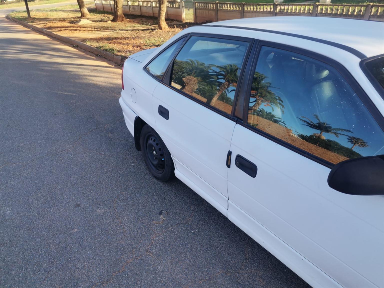 1999 opel astra 200i