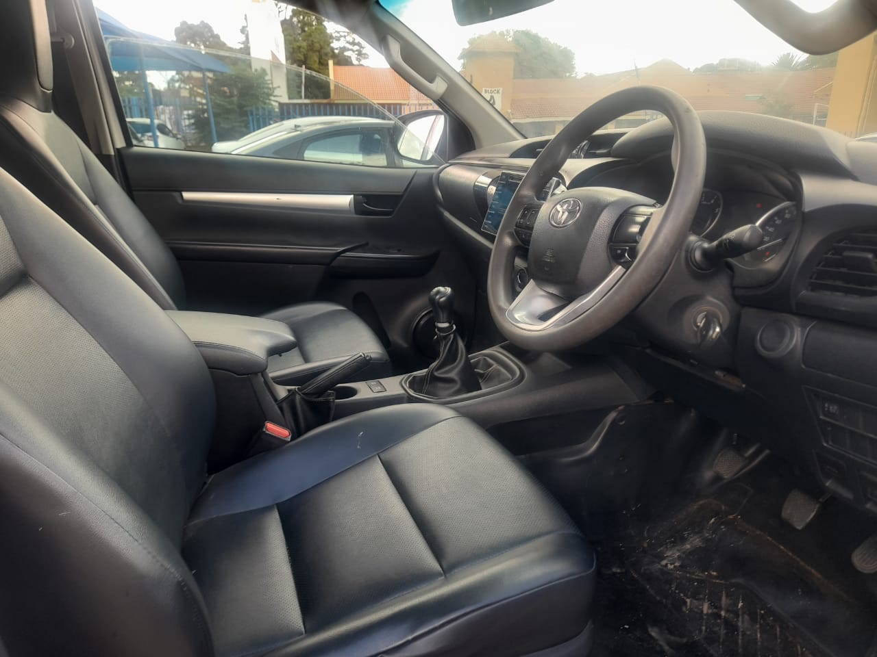 2020 TOYOTA HILUX 2.4 GD6 4X4 SINGLE CAbB