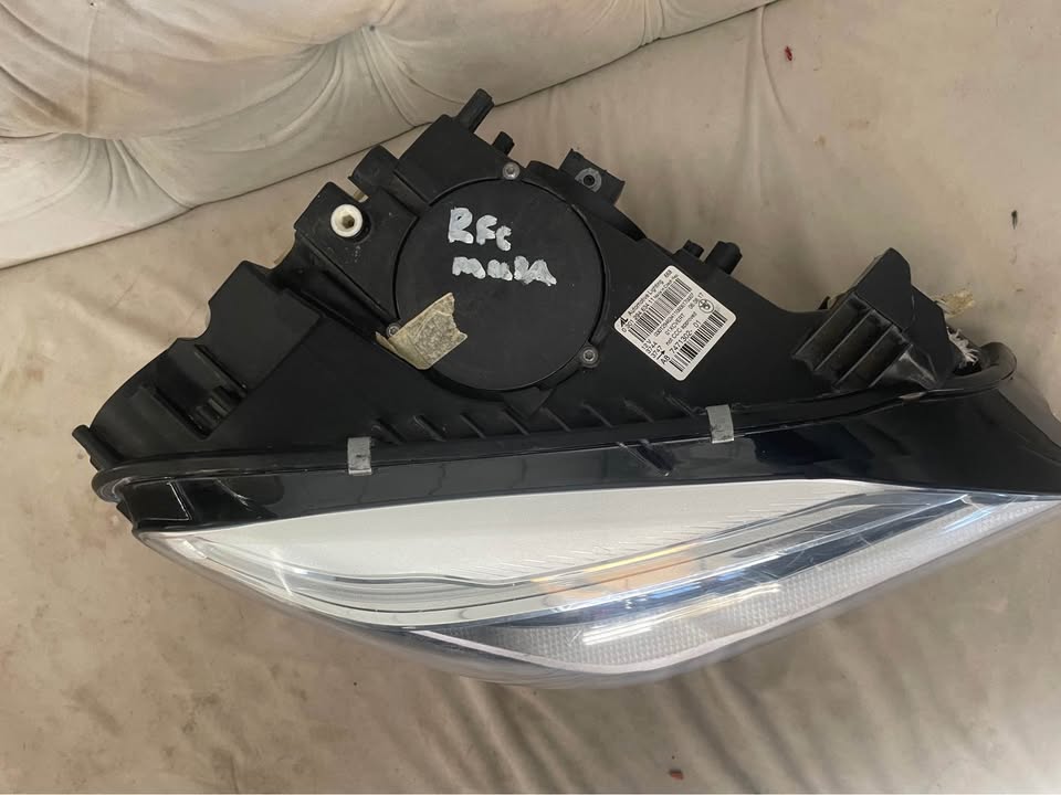 BMW F12 headlight adaptive LED - Private Seller BMW F12 headlight adaptive LED - Private Seller