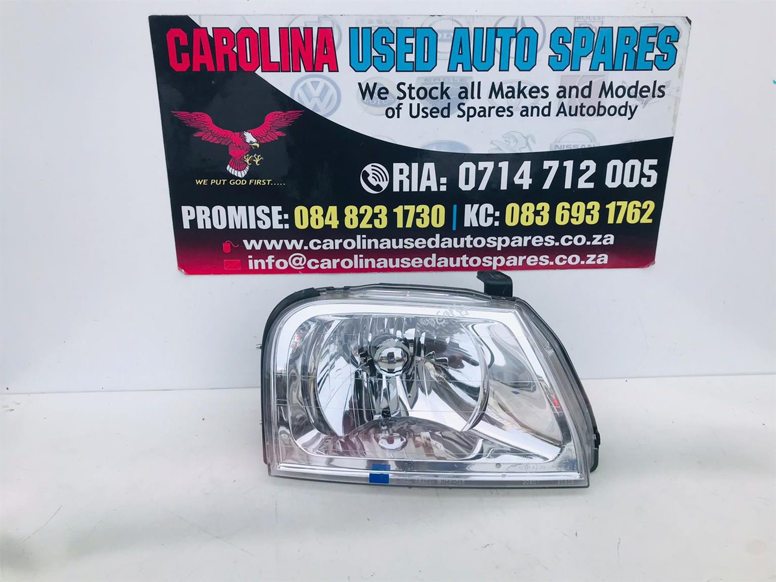 Mitsubishi Colt right side headlight - Private Seller