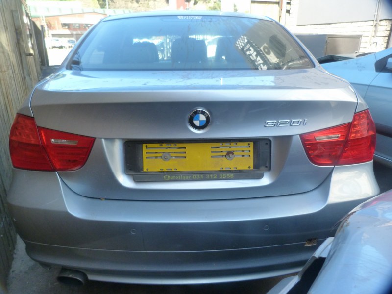 BMW 320i E90 AT Silver - 2010 STRIPPING FOR SPARES - Private Seller BMW 320i E90 AT Silver - 2010 STRIPPING FOR SPARES - Private Seller