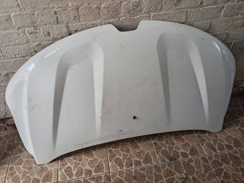 Renault Kiger Bonnet - Private Seller Renault Kiger Bonnet - Private Seller