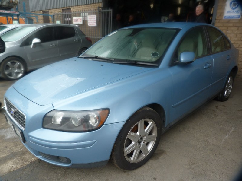Volvo S40 2.4i Manual - 2005 STRIPPING FOR SPARES - Private Seller Volvo S40 2.4i Manual - 2005 STRIPPING FOR SPARES - Private Seller