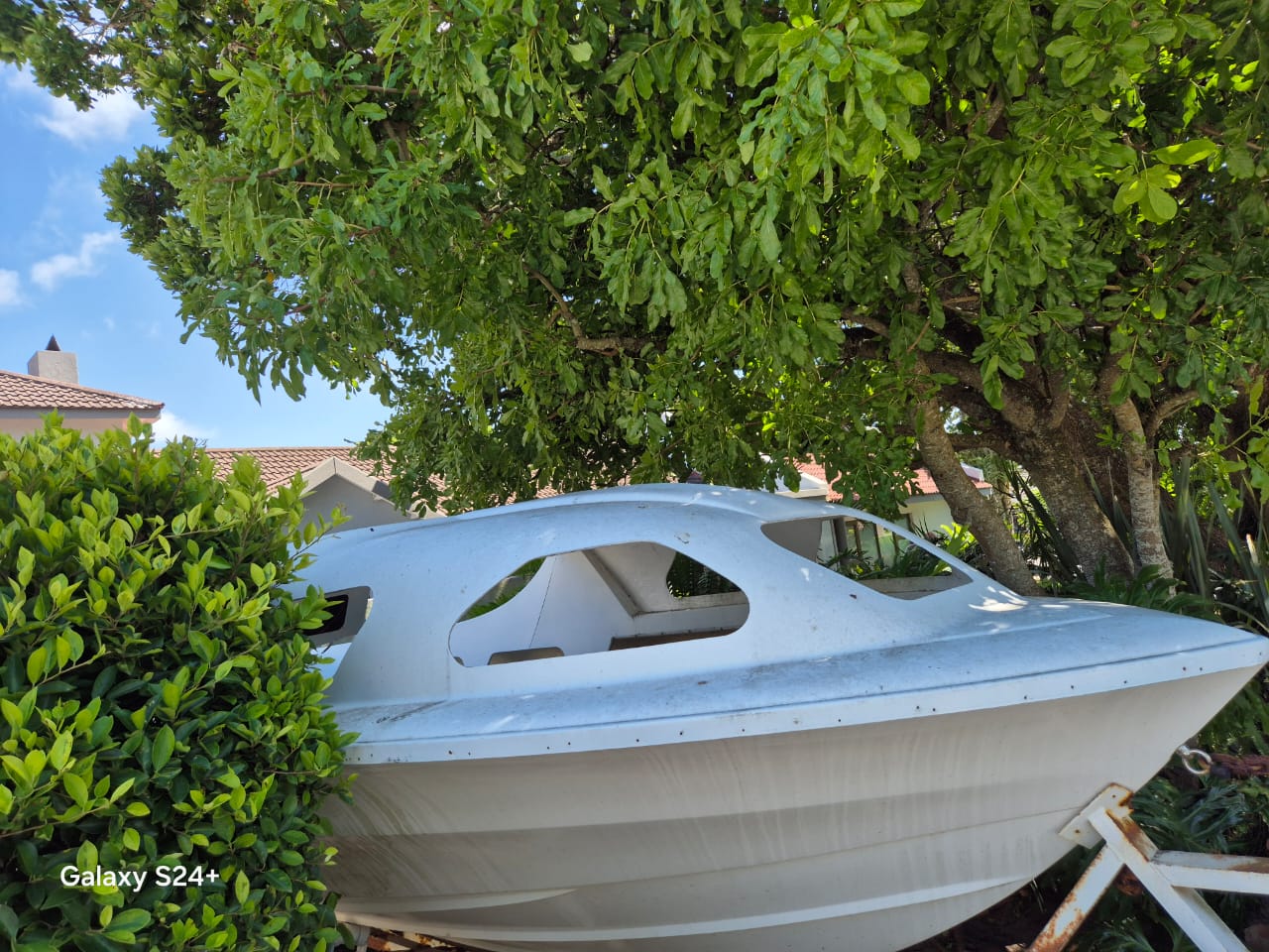 21 VT Vagabond Boat