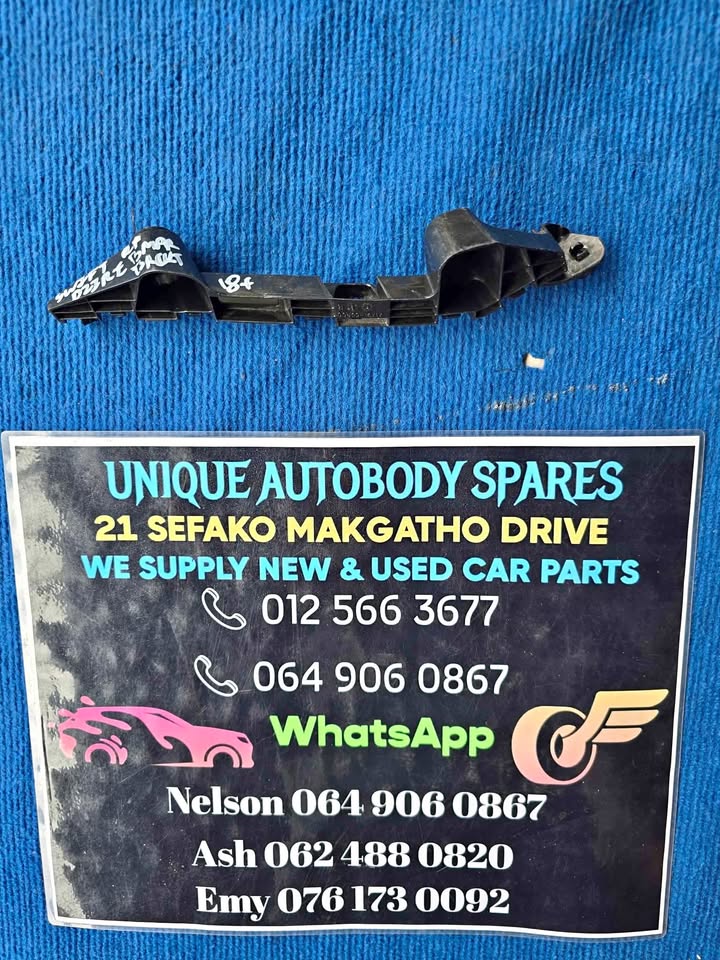 Suzuki Swift Right Front Bumper Slider - Private Seller Suzuki Swift Right Front Bumper Slider - Private Seller