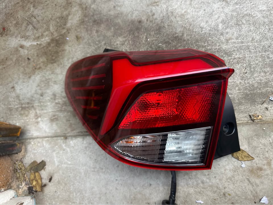 Hyundai i10 left side taillight - Private Seller Hyundai i10 left side taillight - Private Seller