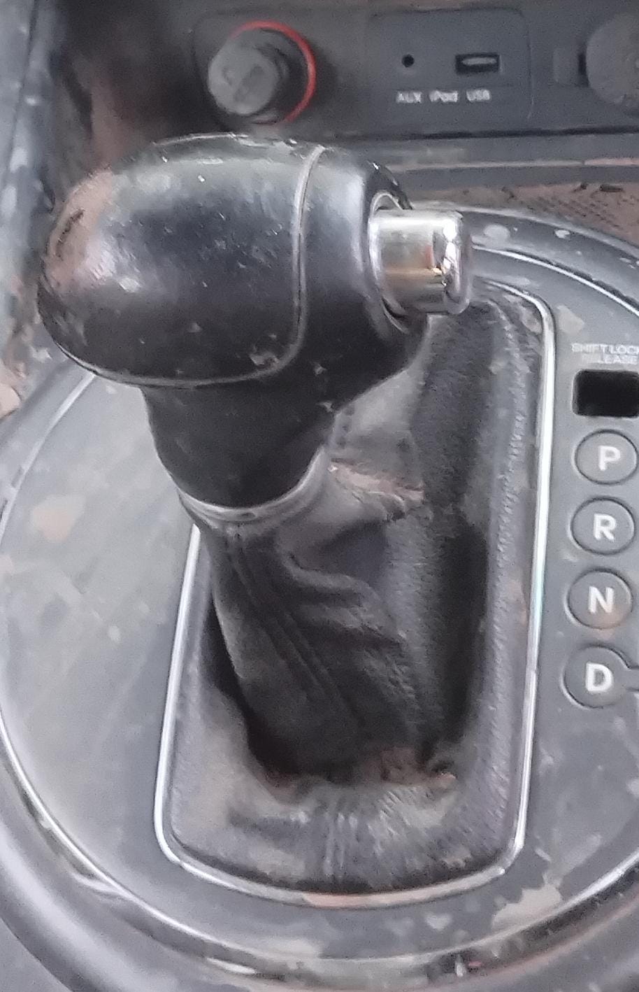 2013 KIA SPORTAGE 2.0 CRDI STRIPPING FOR SPARES