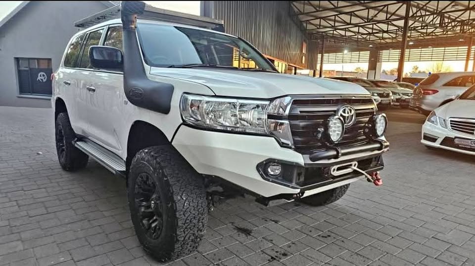 2019 Toyota Land Cruiser GX-R 200 4.5D