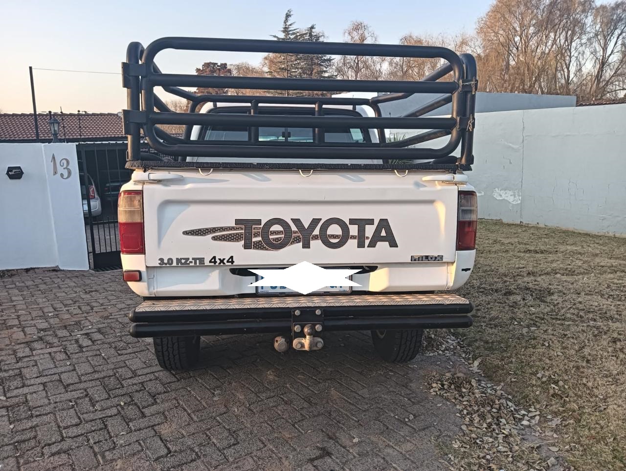 Toyota Hilux Raider - 3.0l KZTE - R145,000 | Junk Mail