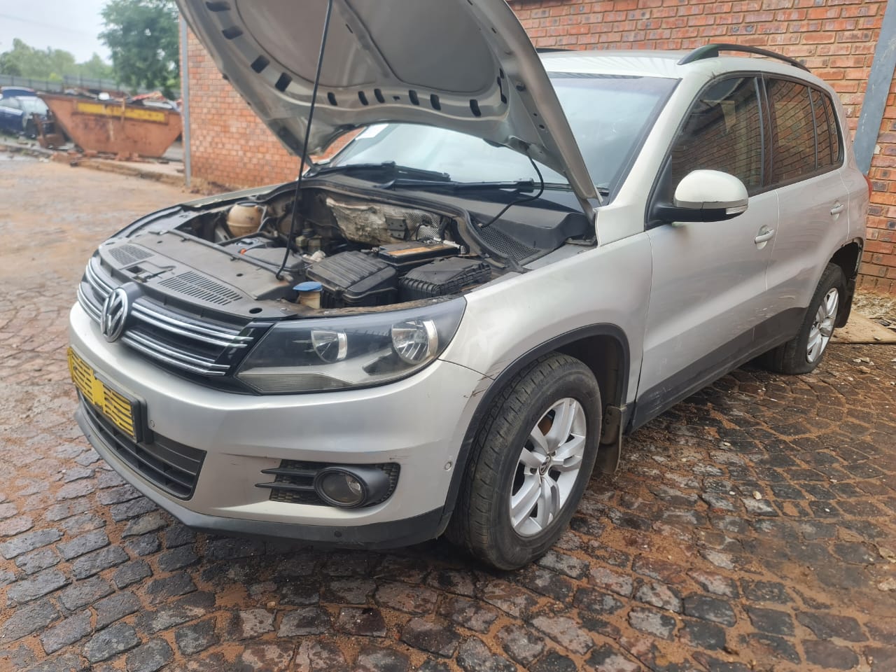 VW TIGUAN 1.4 TSI 2013 STIPPING FOR SPARES - Private Seller VW TIGUAN 1.4 TSI 2013 STIPPING FOR SPARES - Private Seller