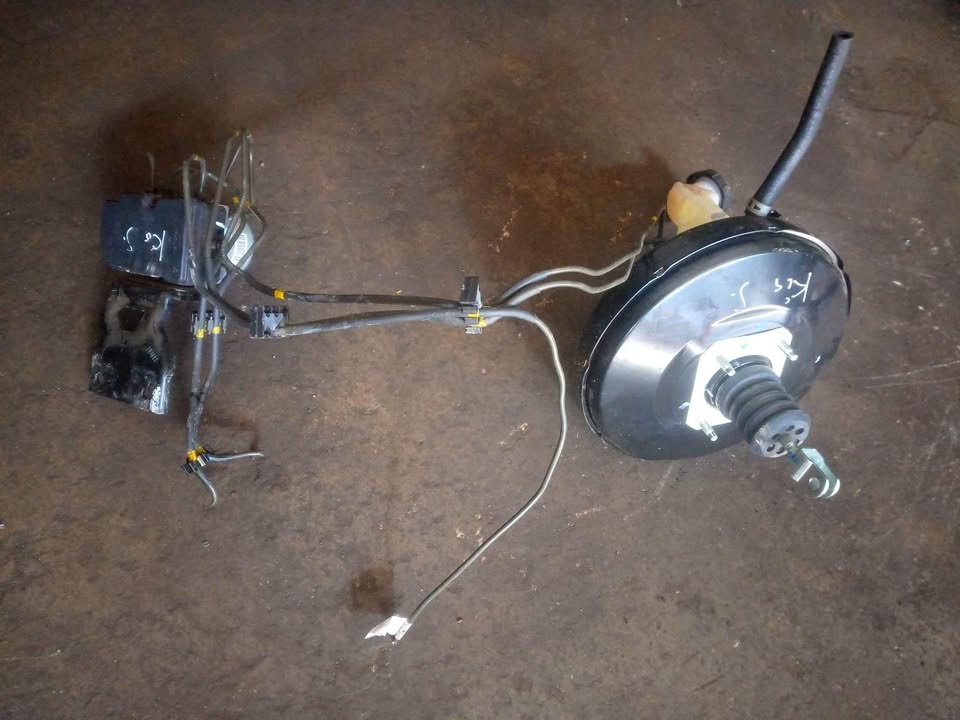 Kia seltos brake booster and Abs pump - Private Seller Kia seltos brake booster and Abs pump - Private Seller
